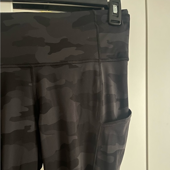 Lululemon Fast and Free high-rise tight 28" Brushed - Picture 6 of 16